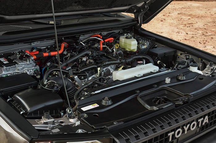 New Toyota Land Cruiser Prado, Land Cruiser 70 revealed