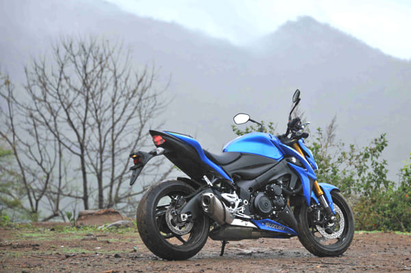 Suzuki GSX-S1000 review, test ride