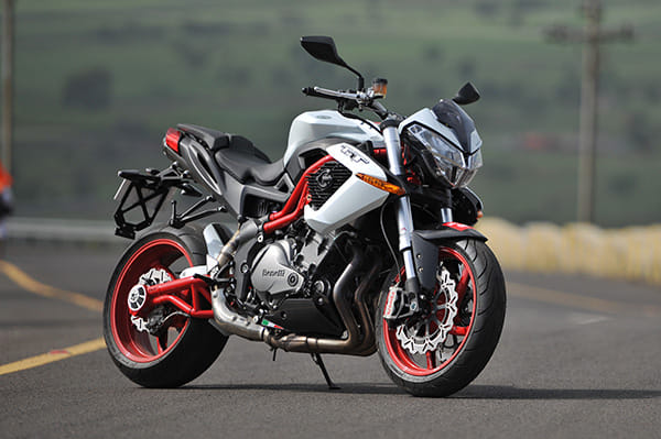 Benelli TNT R review, test ride