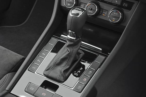 New Skoda Superb review, test drive