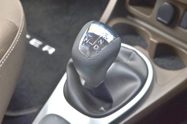 2016 Renault Duster AMT review, test drive