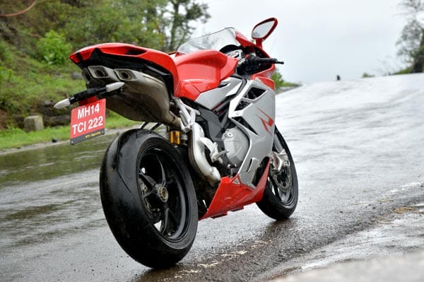 MV Agusta F4 review, test ride