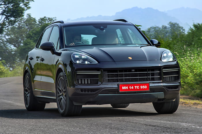 2018 Porsche Cayenne Turbo corner action