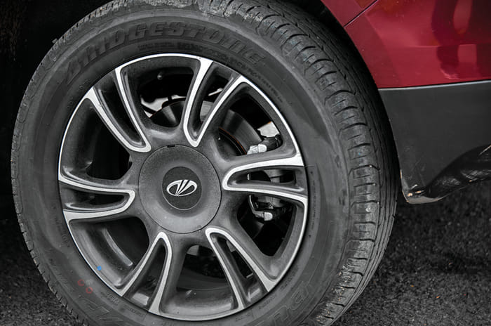 Mahindra Marazzo alloy wheel