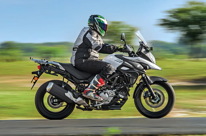 2018 Suzuki V-Strom 650XT side action