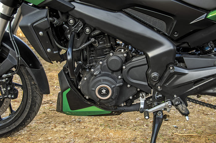 2019 Bajaj Dominar 400 review, road test