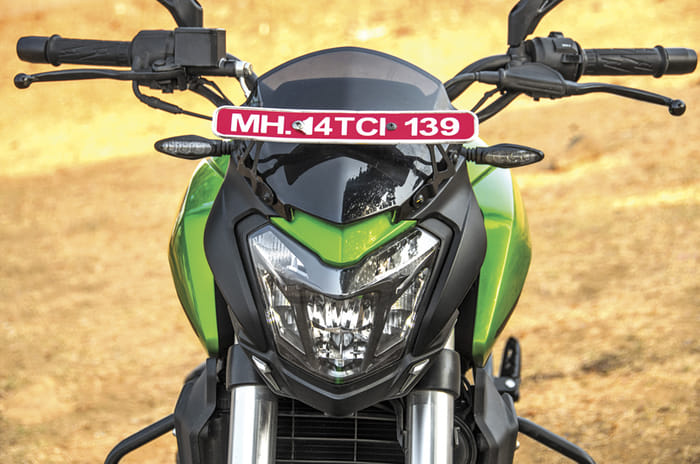 2019 Bajaj Dominar 400 review, road test