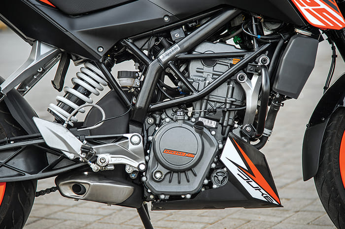 2019 KTM 125 Duke review, road test