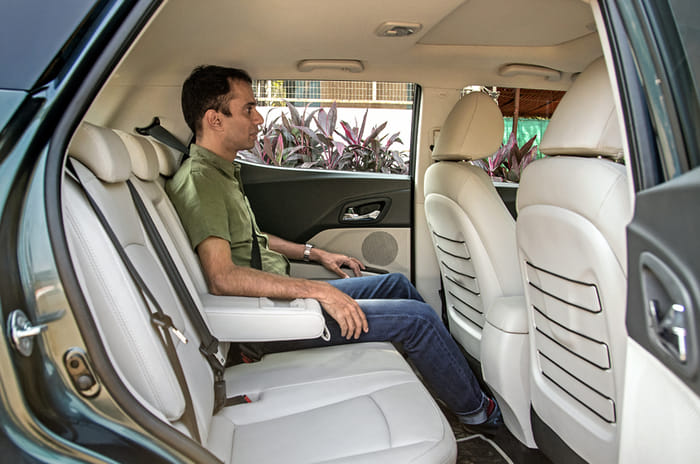 2019 Mahindra XUV300 rear seats