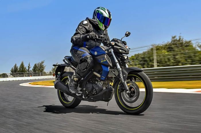 2019 Yamaha MT-15 review, test ride