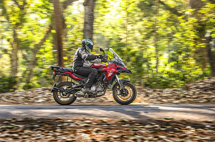 Benelli TRK 502, 502X review, test ride