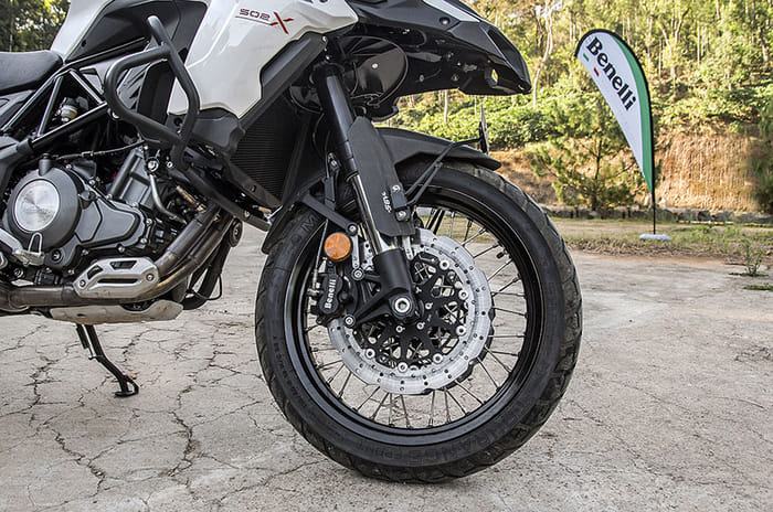 Benelli TRK 502, 502X review, test ride