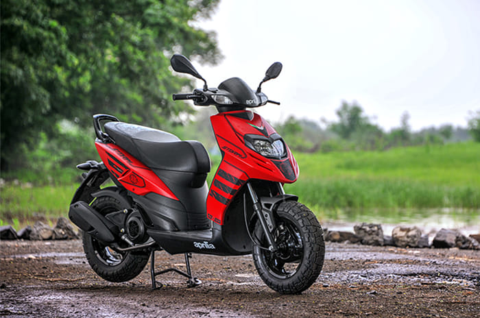 Aprilia Storm 125 review, test ride