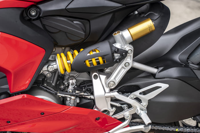Ducati Panigale V2 review, test ride