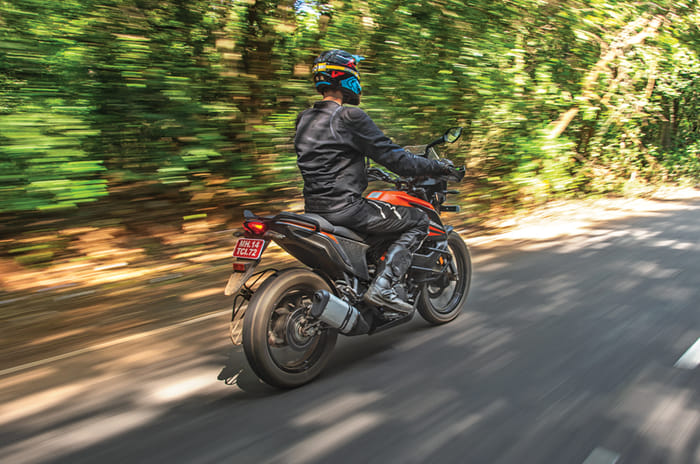 KTM-390-Adventure-rear