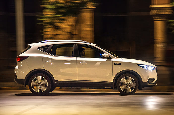 Hyundai Kona Electric vs MG ZS EV comparison