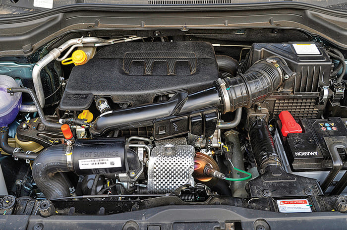 2020 Mahindra XUV300 BS6 petrol review, test drive