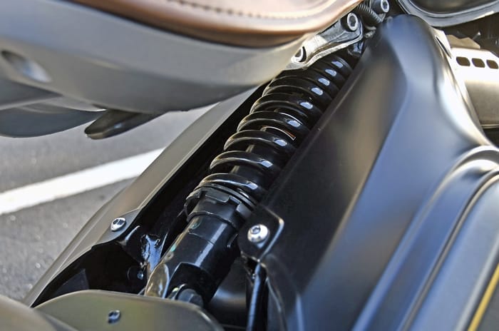 Jawa Perak review, test ride