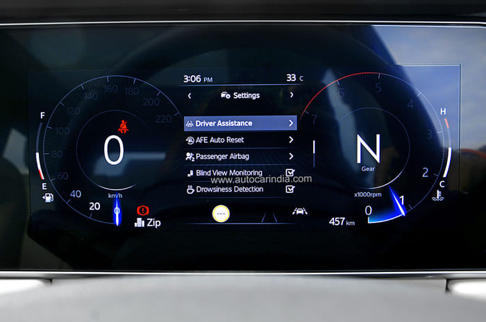 2021 Mahindra XUV700 review, test drive