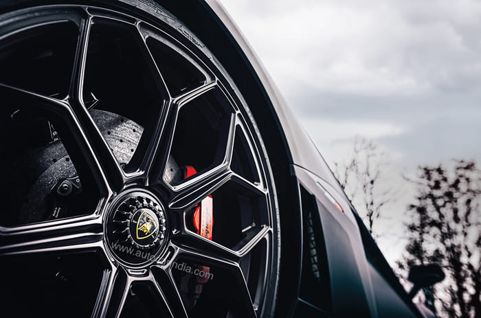 Lamborghini Aventador LP 780-4 Ultimae - The Last Hurrah