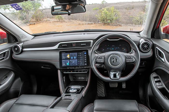 Nexon EV Max vs MG ZS EV facelift comparison