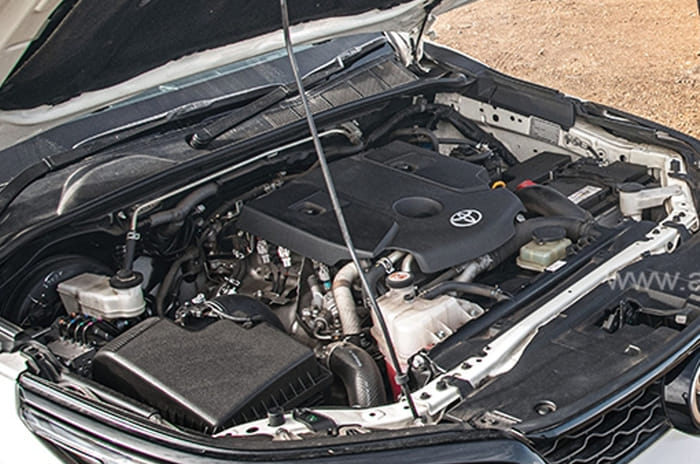 Jeep Meridian vs Toyota Fortuner comparison