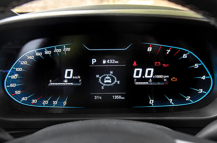 Toyota Glanza vs Maruti Baleno vs Hyundai i20 vs Tata Altroz comparison