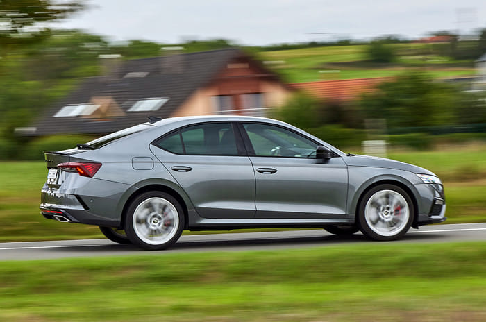 2022 Skoda Octavia RS iV hybrid review: Bridging the gap