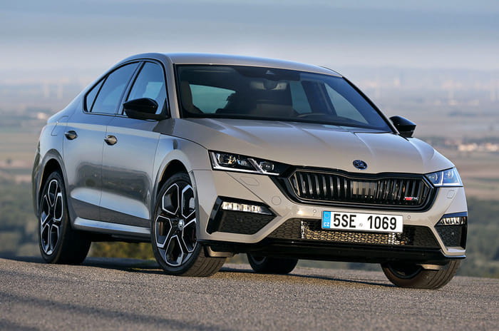 2022 Skoda Octavia RS iV hybrid review: Bridging the gap