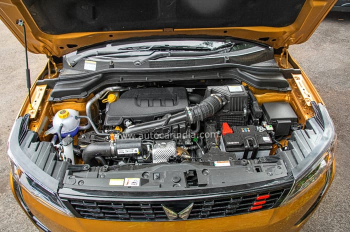 Mahindra XUV300 TurboSport: Quick drive impressions