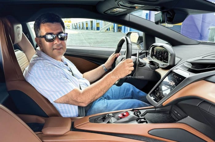 Lamborghini Revuelto review: Effortless 1015hp hybrid supercar