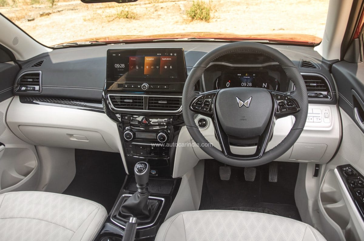 Mahindra XUV 3XO interior