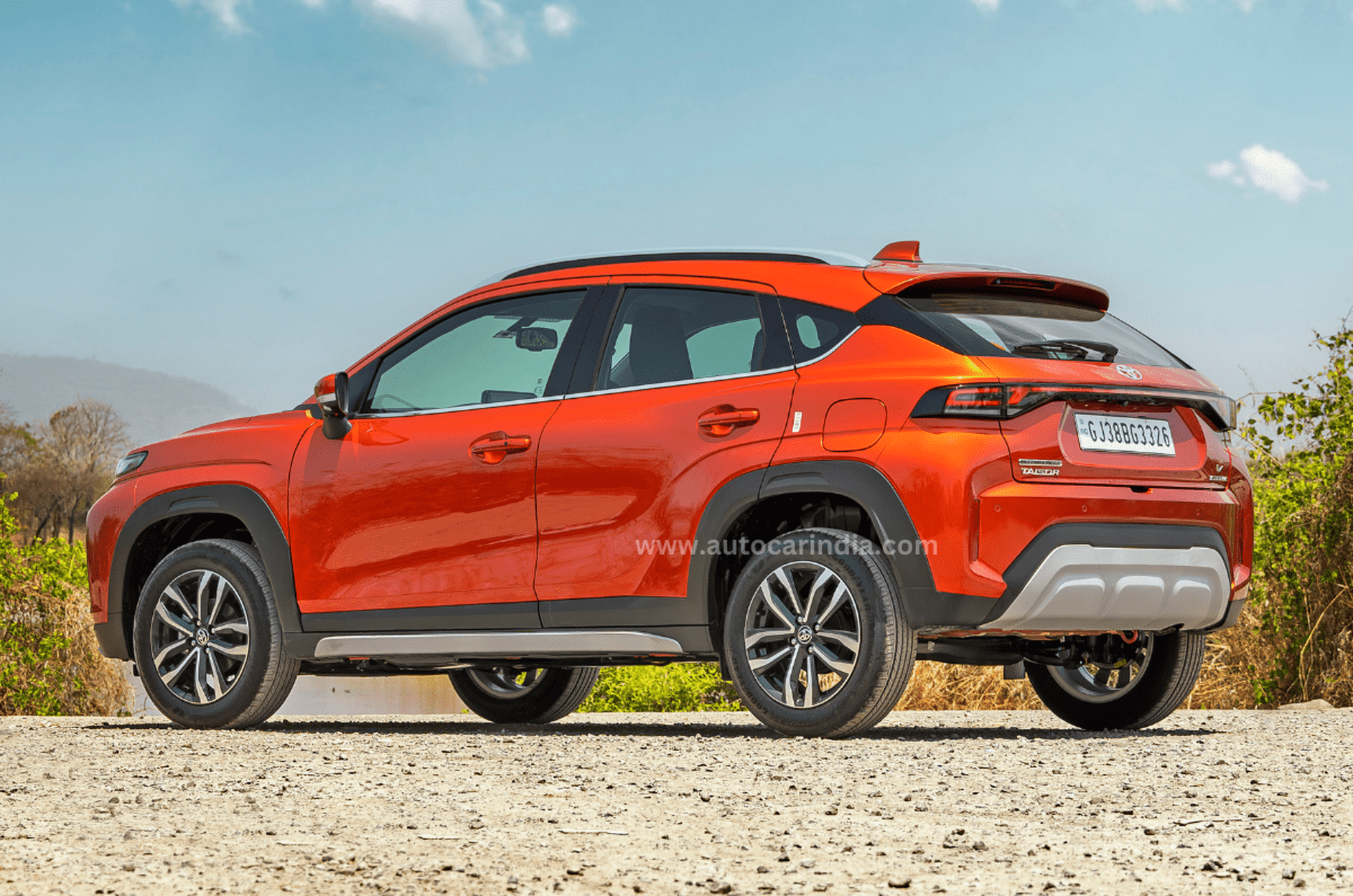 Benefits of up to Rs 1.10 lakh on Toyota Hyryder, Hilux in April 2026