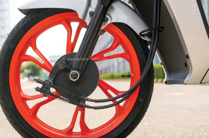 BGauss RUV 350 review: Unique spin on an electric scooter