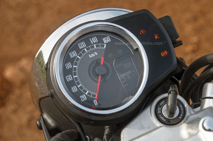 Hero Mavrick 440 vs Royal Enfield Bullet 350 vs Honda CB350: Retro Rumble