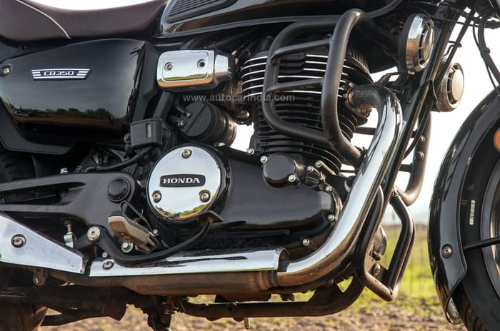 Hero Mavrick 440 vs Royal Enfield Bullet 350 vs Honda CB350: Retro Rumble