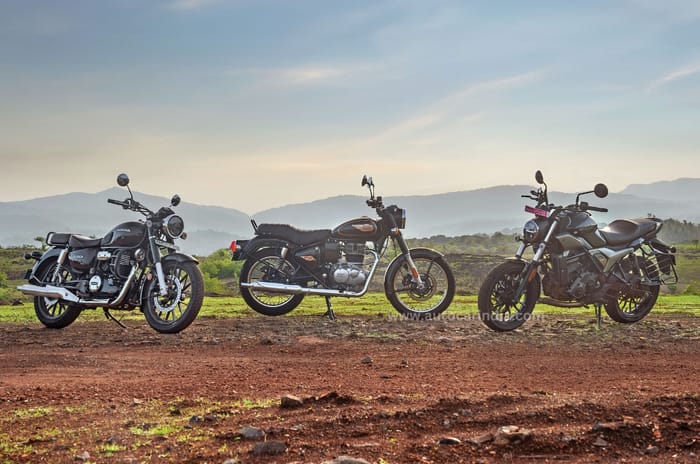 Hero Mavrick 440 vs Royal Enfield Bullet 350 vs Honda CB350: Retro Rumble