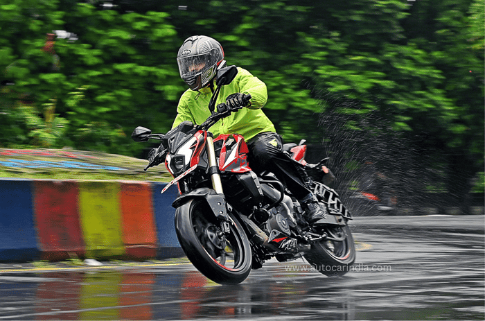 Bajaj Pulsar NS400Z road test, review