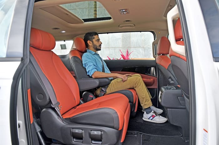 2024 Kia Carnival review: Manners make the van