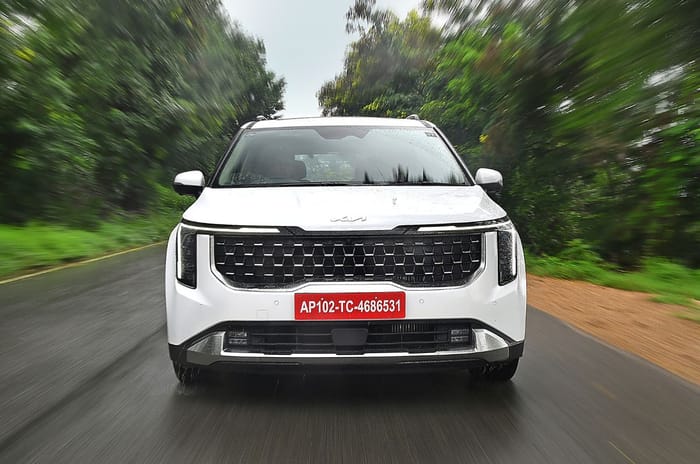 2024 Kia Carnival review: Manners make the van