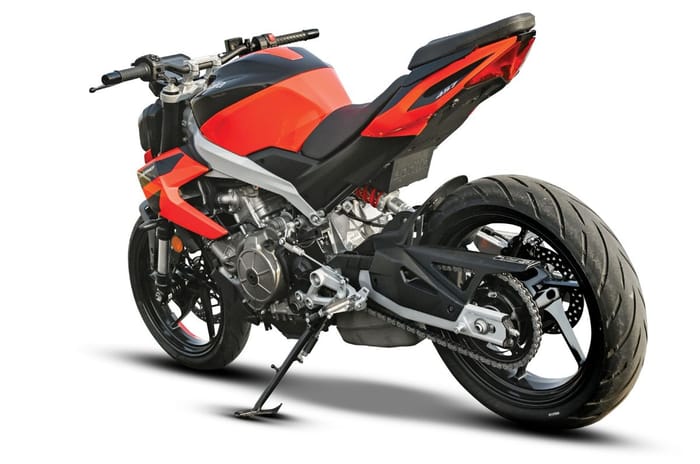 Aprilia Tuono 457 track review: Raising the bar