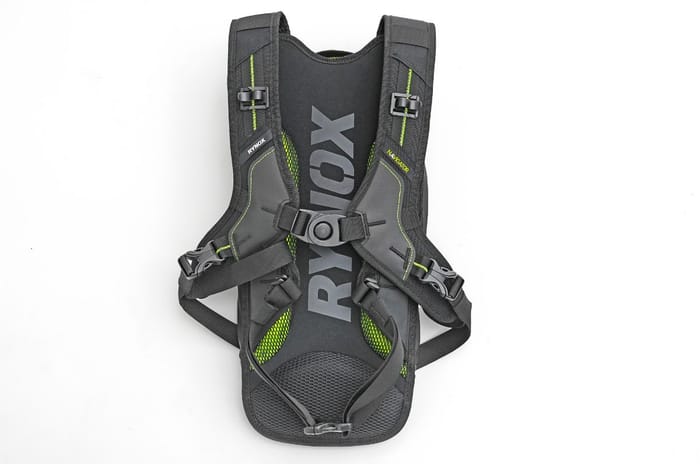 Rynox Navigator Hydration Backpack and Reload 2.5 litre bladder review