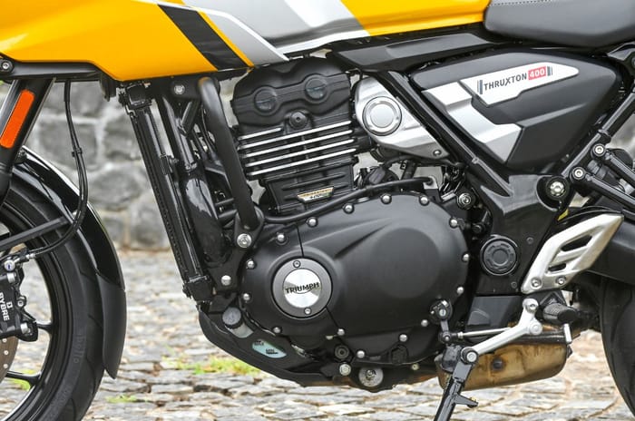 Triumph Thruxton 400 review: Small Thruxton, big style