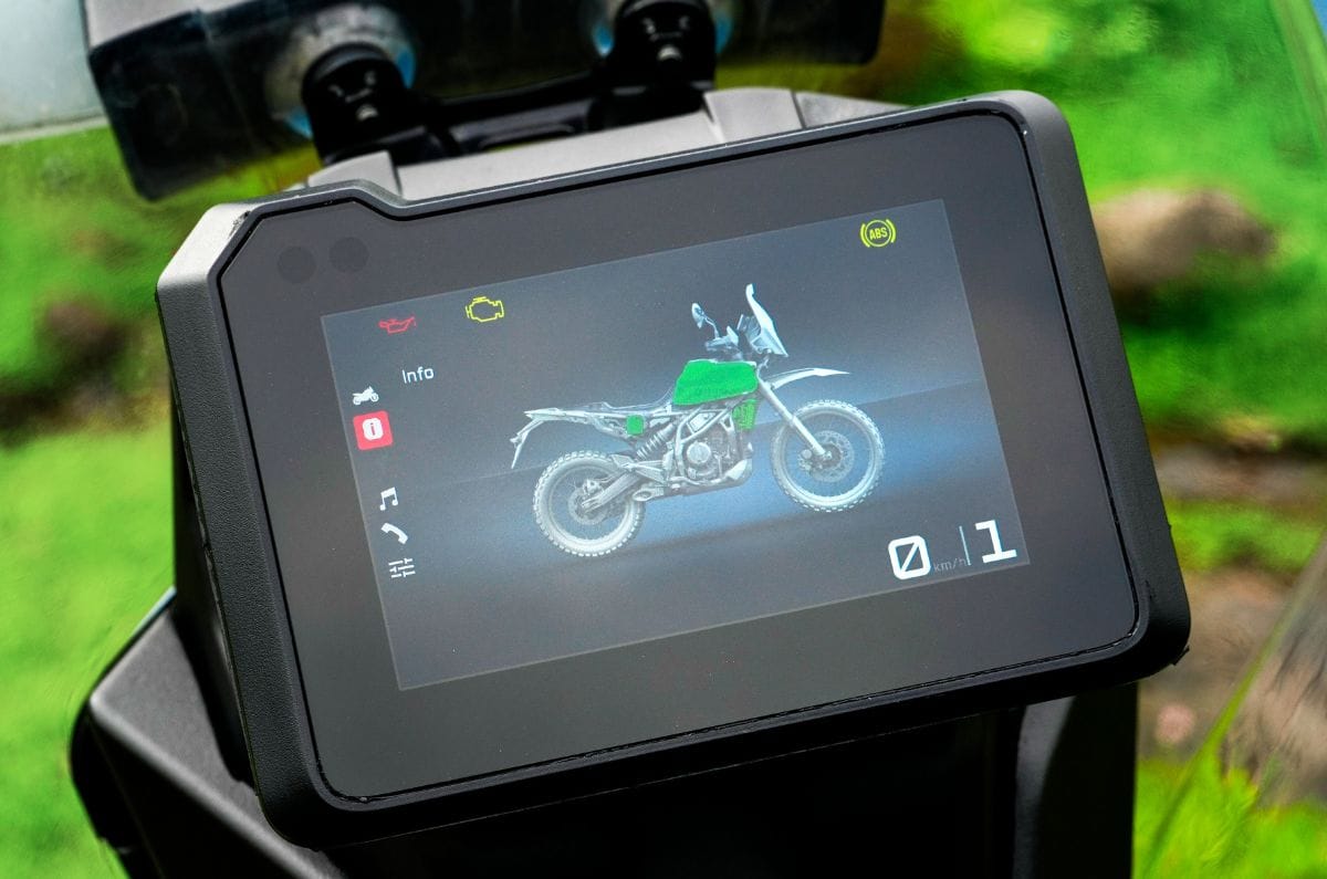 3 reasons to buy the KTM 250 Adventure and 2 reasons to skip