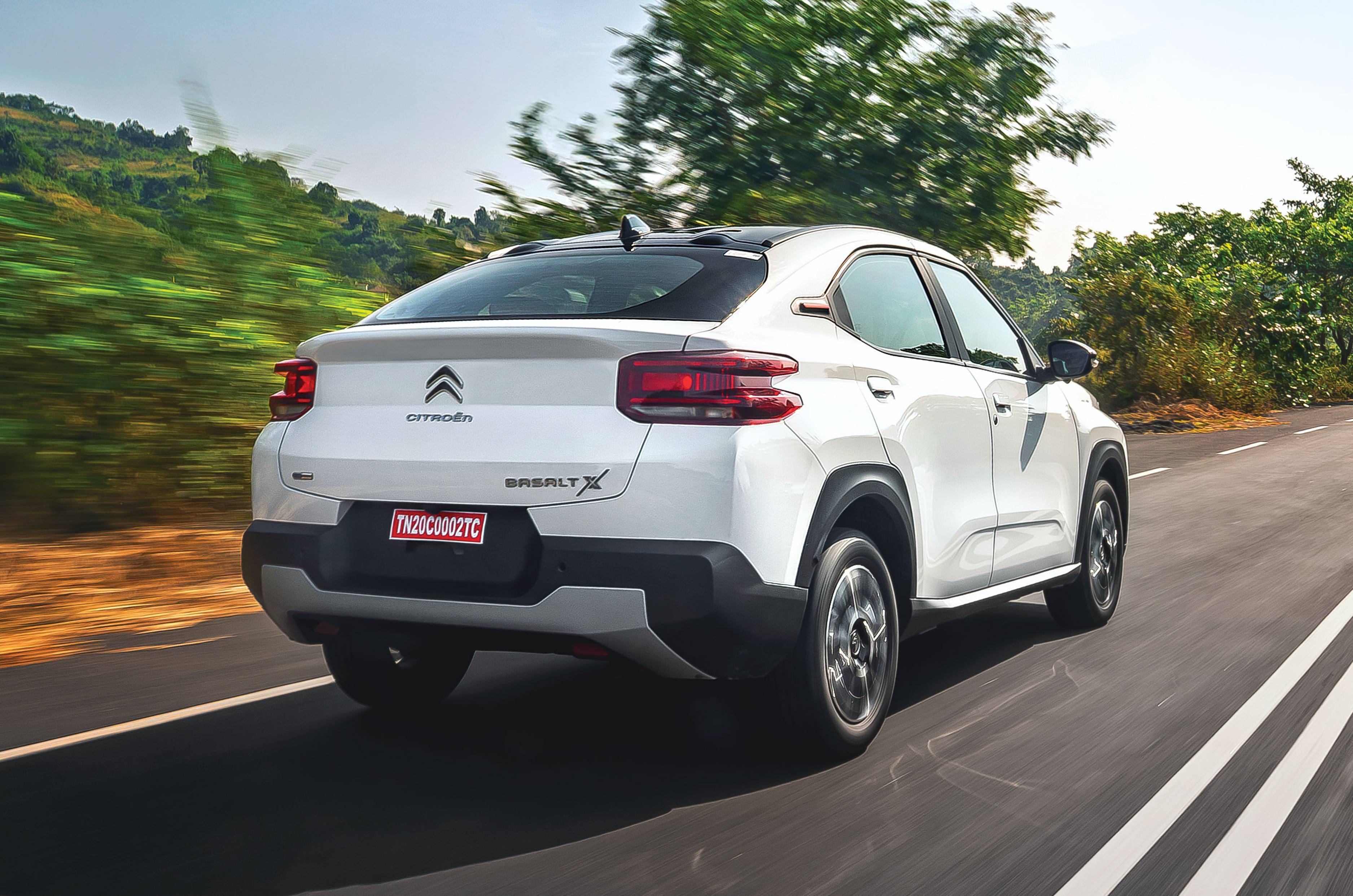 10 most fuel-efficient petrol midsize SUVs in India