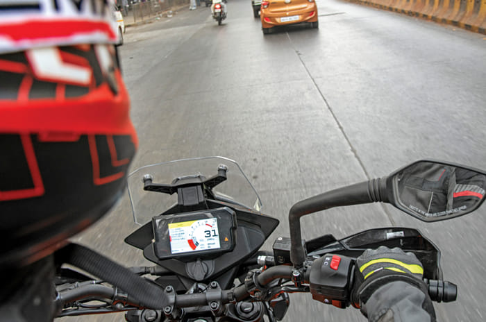 390-ADV-city 390-ADV-city