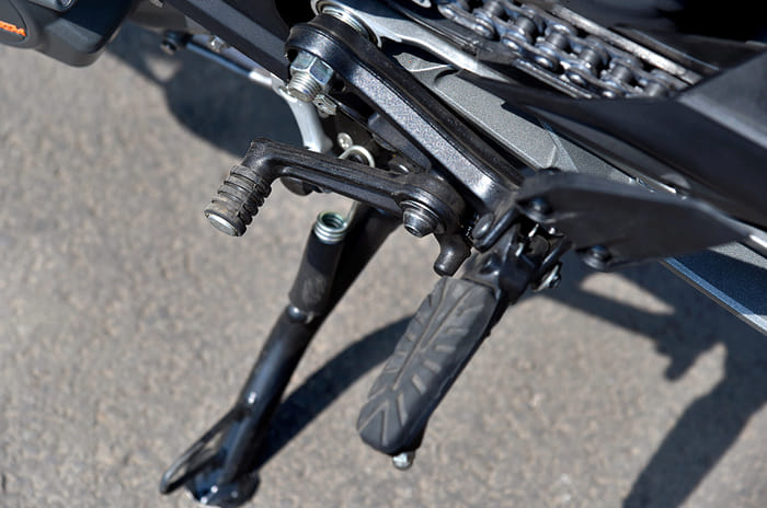 2020 KTM 390 Duke review, track ride