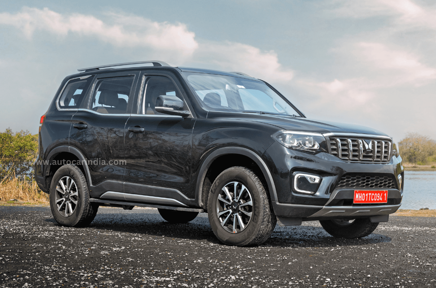 Mahindra Scorpio N facelift interior, exterior spied 