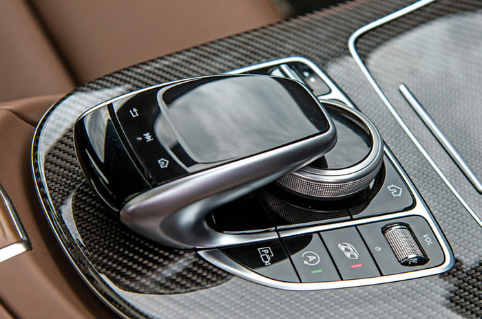 2018 Mercedes-AMG E 63 S infotainment