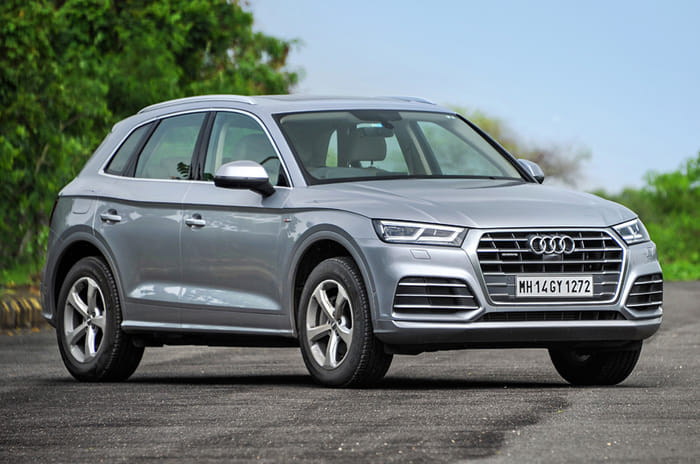 Audi Q5 45 TFSI front static